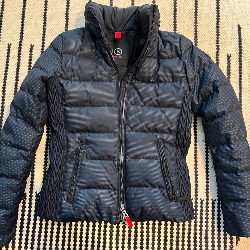 Bogner Fire + Ice Lela 2- D Down Ski Jacket women’s SX/4 Nacy with silver dot